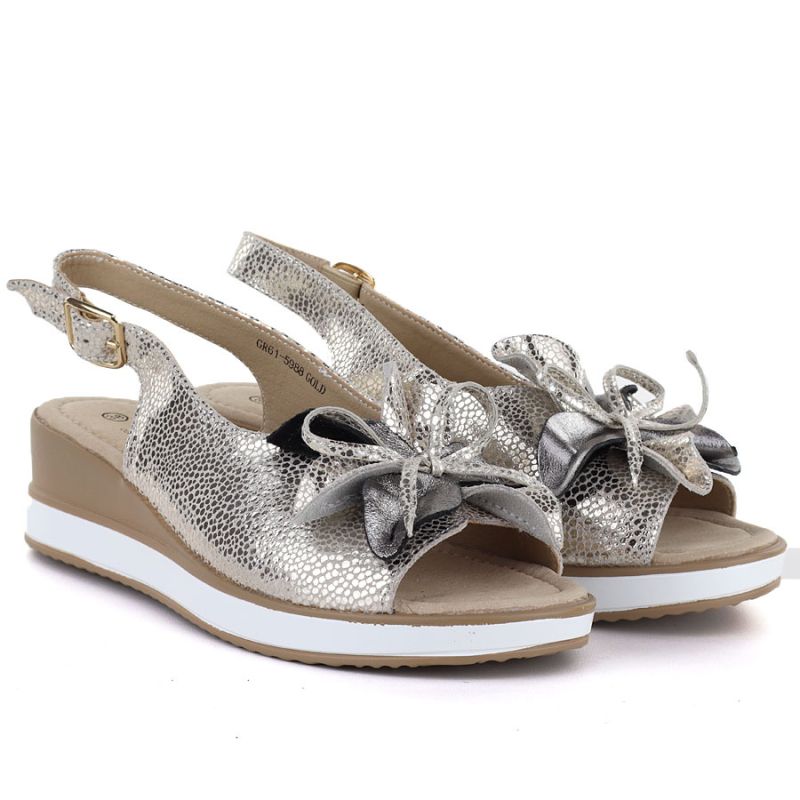 Women's leather sandals with a flower, gold, S.Barski 5988 S.Barski