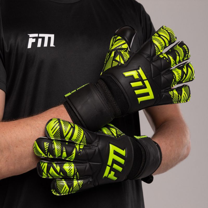 FM Invictus X S953293 Goalkeeping Gloves Accessories/Gloves Your Sports Performance