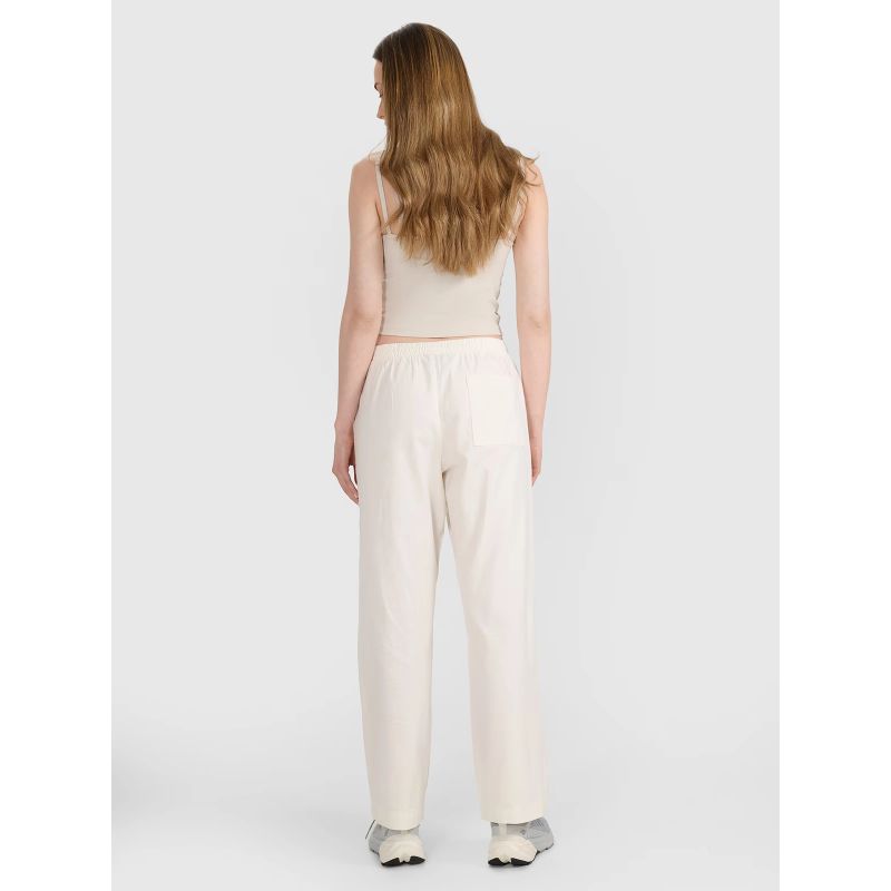 Women's casual trousers 4F 4FRSS25TTROF1448-11S *Kategoria tymczasowa Your Sports Performance