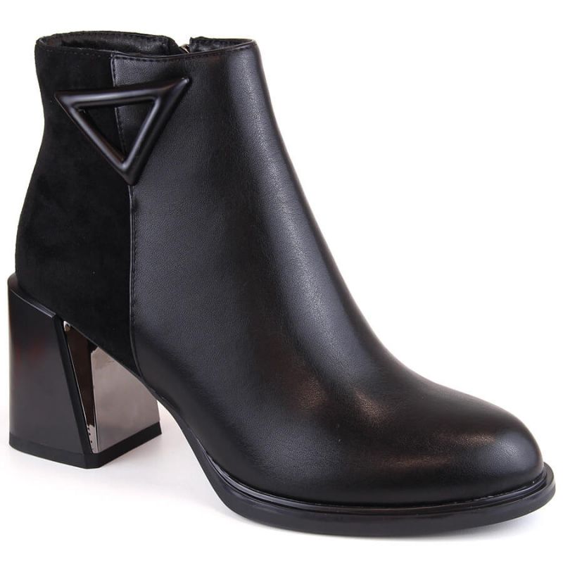 Insulated ankle boots with a decorative high heel D&A S.Barski Premium Collection W OLI238 black Footwear/Outdoor/S.Barski Your Sports Performance