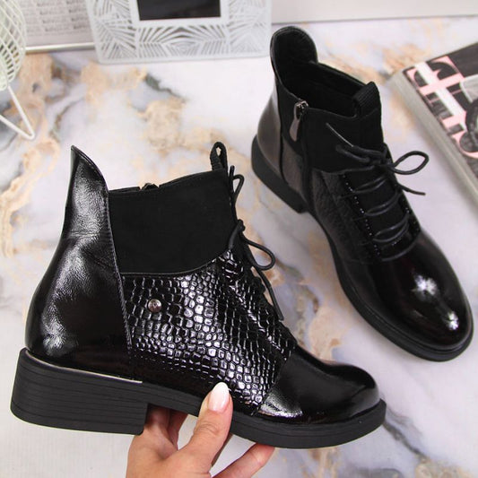 Lacquered boots Vinceza W JAN135 black Footwear/Outdoor/Vinceza Your Sports Performance