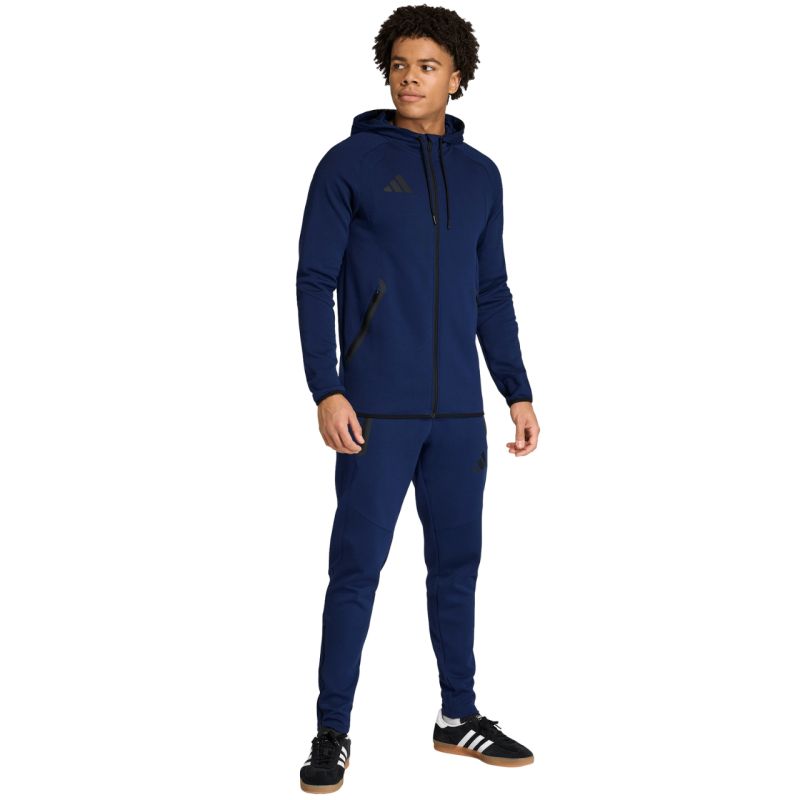 Men's adidas Tiro 26 Travel Sweat Pant Navy Blue KF6073 To be categorized Your Sports Performance