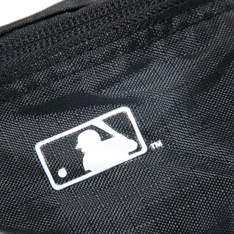 New Era MLB New York Yankees Waist Bag 60137393 Accessories/Sachets / Belts / Bags Your Sports Performance