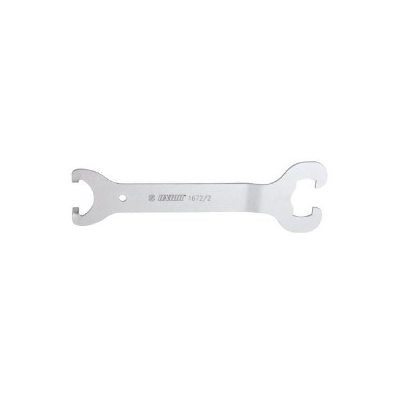 UNIOR Older type bearing wrench In preparation Your Sports Performance