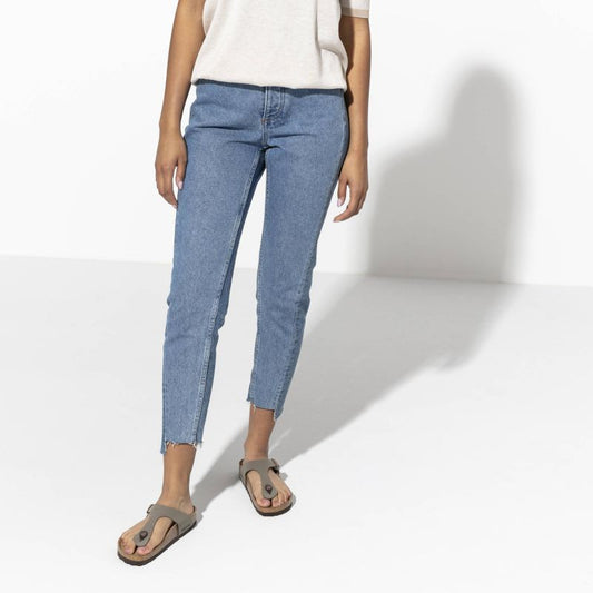 Birkenstock Gizeh Stone Birko-Flor narrow women's flip-flops for narrow feet gray (0043393) Footwear/Lifestyle/Brinkenstock/Japonki Birkenstock