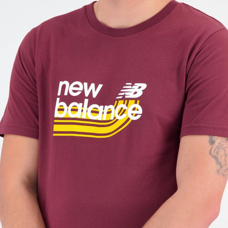 New Balance Sport Core Graphic Cotton BG M T-shirt MT31908BG Clothing/Lifestyle/T-shirts/New Balance New Balance