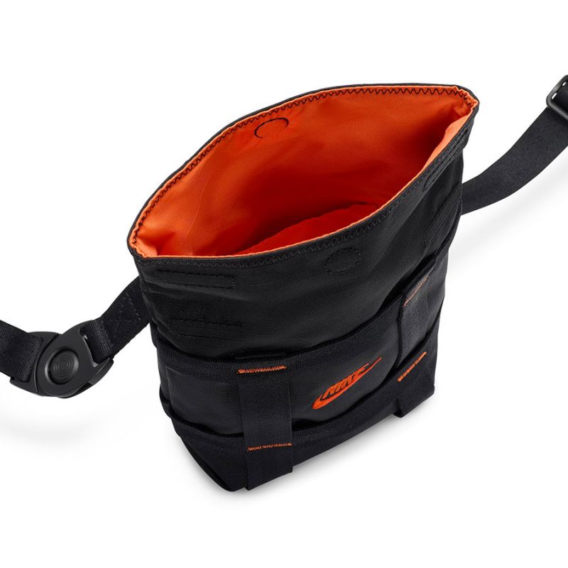 Nike Sportswear HF8106-010 bag, pouch Accessories/Sachets / Belts / Bags Nike