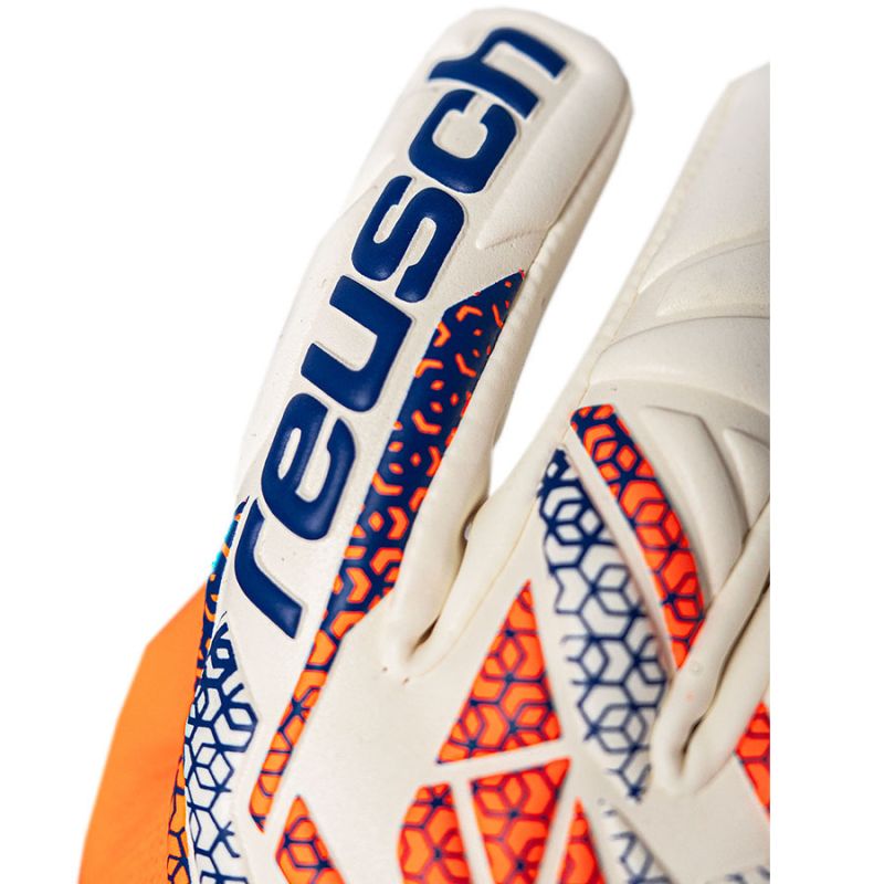 Reusch Attrakt Gold X NC Gloves 55 70 982 2500 In preparation Your Sports Performance
