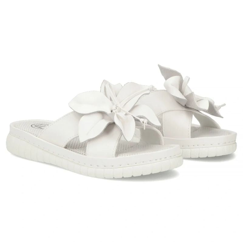 Women's leather flip-flops with a flower, white Filippo DK7762