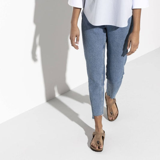 Birkenstock Gizeh Oiled Leather Tobacco Brown Regular Women's Flip-Flops Wide (0943811) Footwear/Lifestyle/Brinkenstock/Japonki Birkenstock