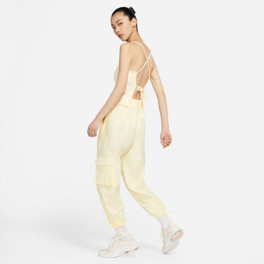 Nike Sportswear Icon Clash W DA3120-113 T-shirt Clothing/Lifestyle/T-shirts Nike