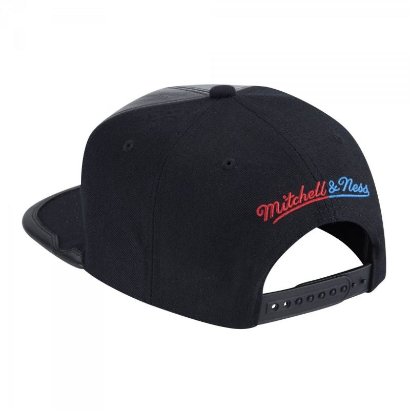 Mitchell & Ness NBA Chicago Bulls NBA Day One Snapback Bulls cap 6HSSMM19227-CBUBLCK Clothing/Basketball/Mitchell & Ness Your Sports Performance
