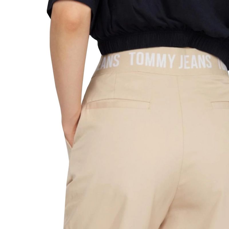Tommy Jeans Tjw Shrs Pleated Tapered Pant W DW0DW09736 Clothing/Lifestyle/Trousers, shorts/Tommy Jeans Tommy Hilfiger