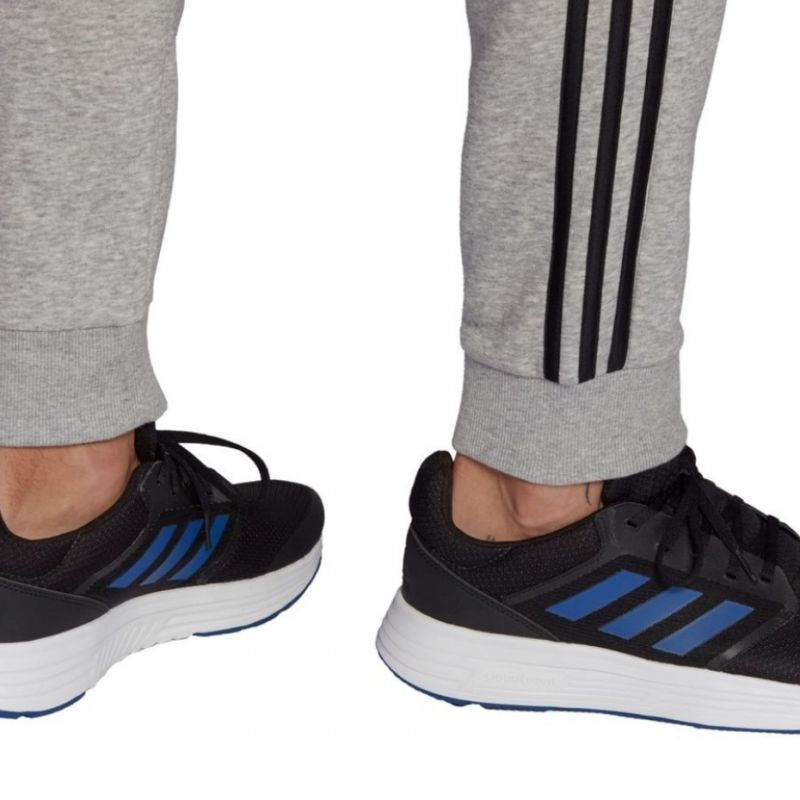Adidas Essentials Fleece M GK8824 pants Clothing/Training Adidas