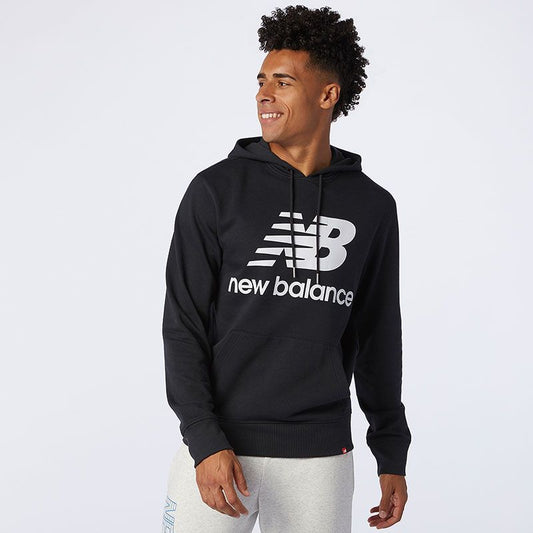 New Balance Essentials Stacked Logo Po Bk M MT03558BK sweatshirt