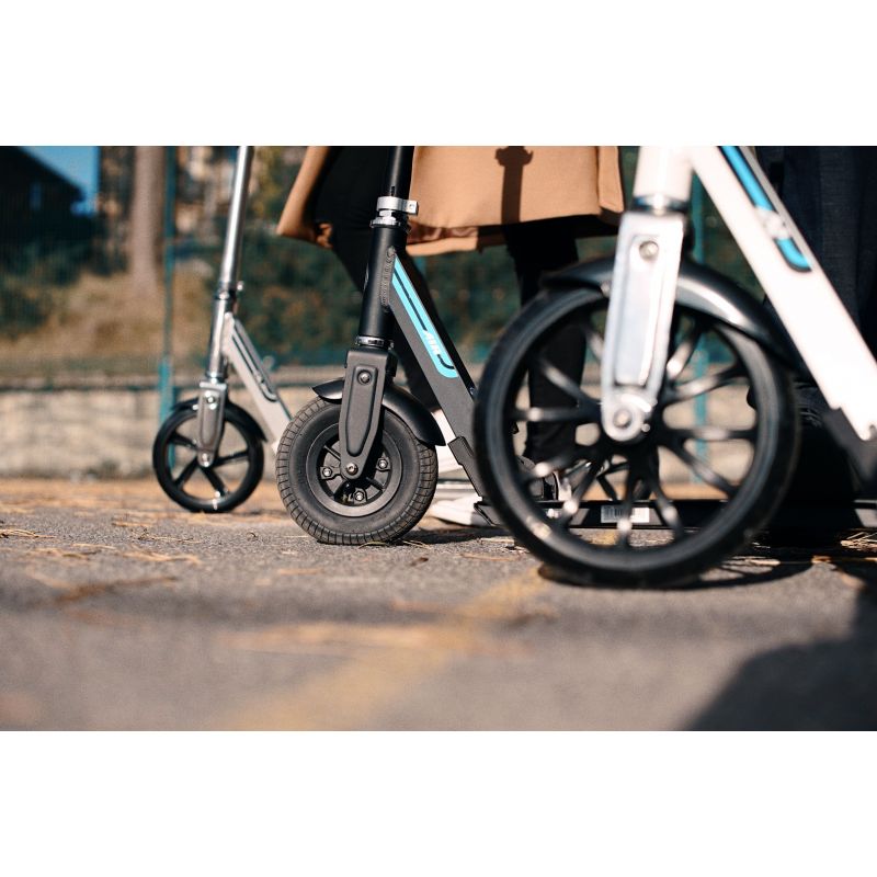 Razor A5 Air Scooter 13073005 (Black) (Gry i zabawki) Sport i rekreacja/Pojazdy elektryczne Your Sports Performance