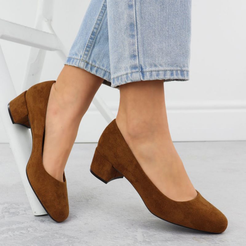 Sergio Leone PB291 camel suede block heel pumps Footwear Your Sports Performance