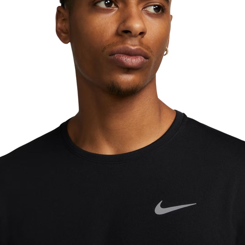 Nike Pro Dri-FIT Tight Long-Sleeve Men's T-Shirt Black FB7070 010
