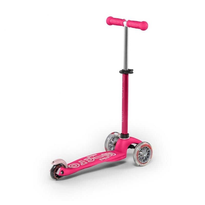 Micro 3-Wheeled Kids Scooter Mini Deluxe Pink Import z Action/(Gry i zabawki) Sport i rekreacja/Hulajnogi tradycyjne (dla dzieci) Your Sports Performance