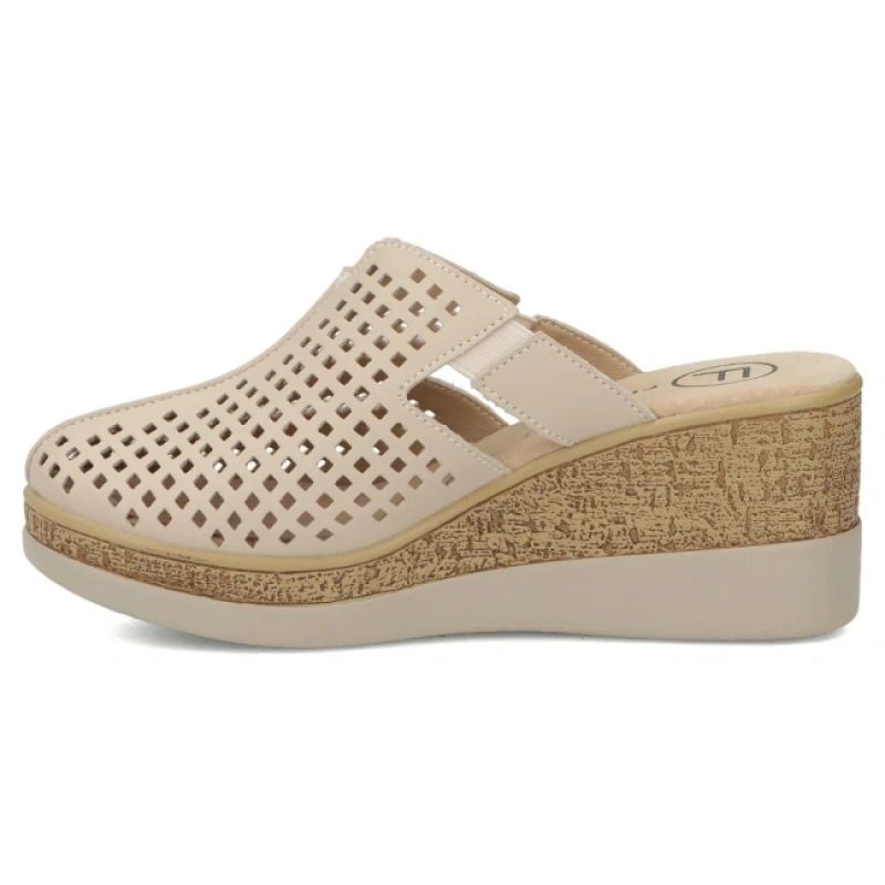Leather wedge sandals with closed heel, beige, Filippo DK6818