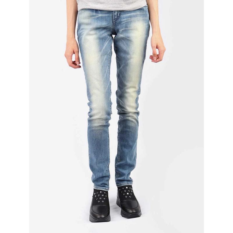 Levi's Jeans Wmn 05703-0318 In preparation Your Sports Performance
