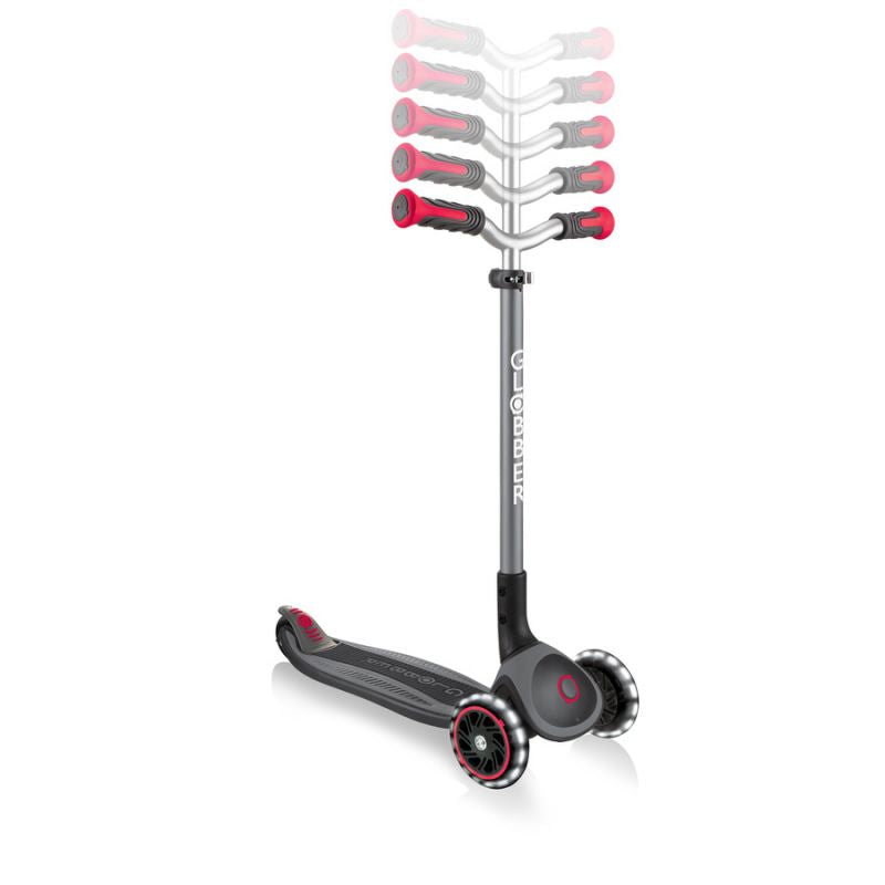 Scooter 3 wheels Globber Master Lights 662-120-2 HS-TNK-000015844 Accessories/Skating/Hulajnogi Your Sports Performance