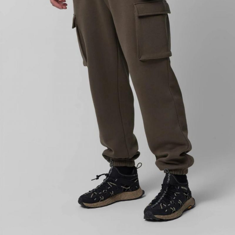 Outhorn M513 M OTHAW23TTROM513 43S pants Clothing/Lifestyle/Trousers, shorts/Outhorn Your Sports Performance