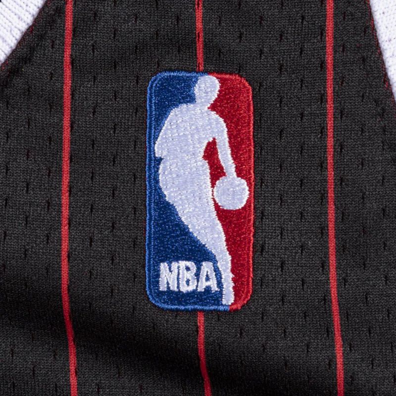 Mitchell & Ness Michael Jordan Chicago Bulls 1995/96 Authentic Jersey - AJY4AC18126-CBUBLCK96MJO Koszulki NBA Your Sports Performance