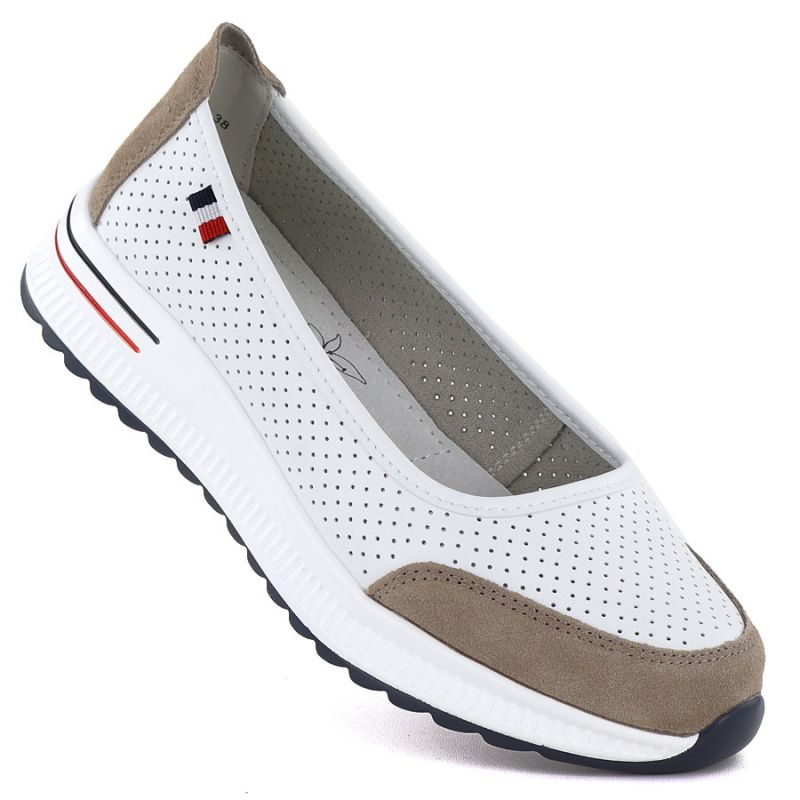 Leather ballet flats with a thick sole, openwork, white Jezzi 7815 To be categorized Your Sports Performance