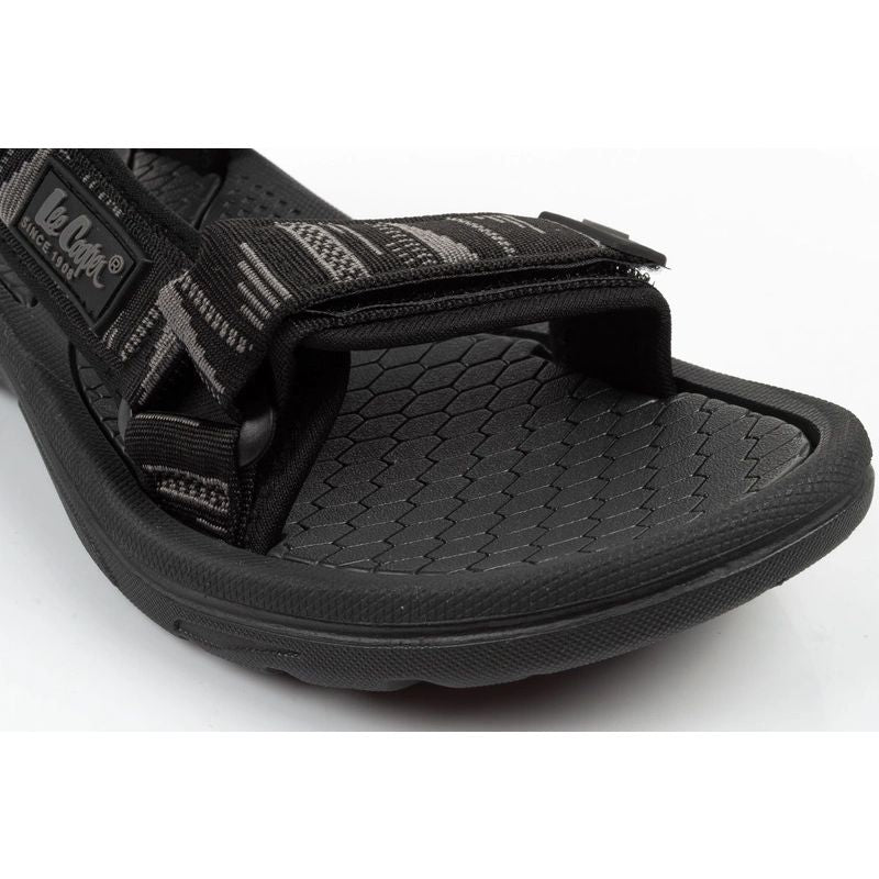 Lee Cooper men's shoes with velcro straps for summer beach sandals, lightweight black