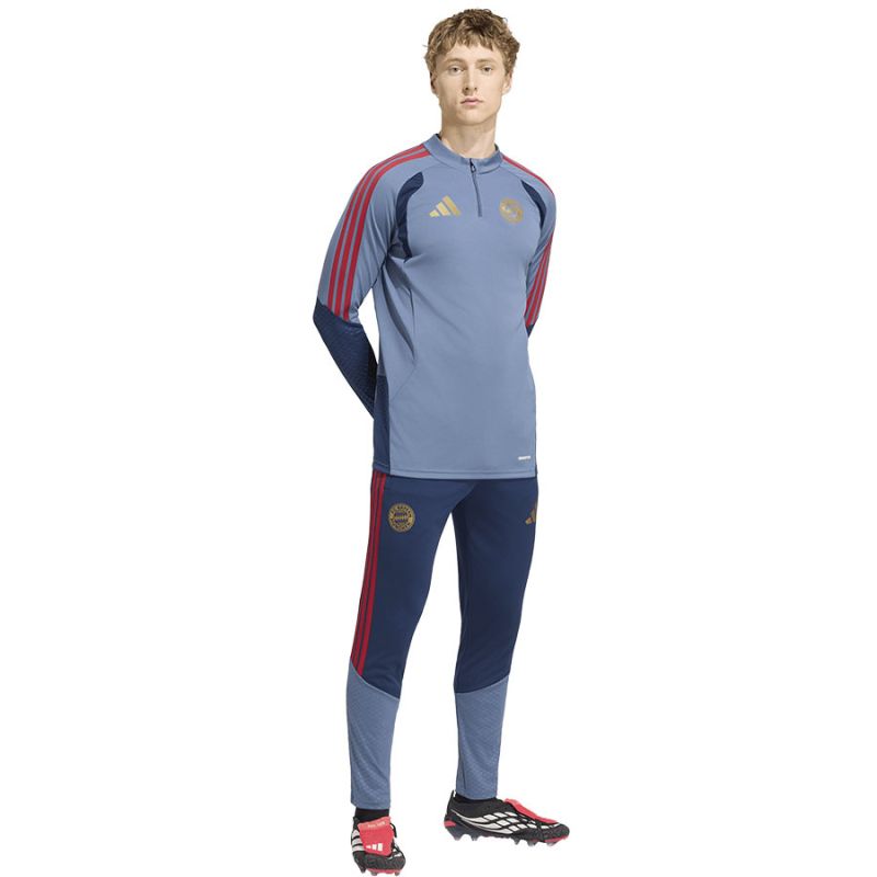 Adidas FC Bayern DNA Training Top KF1037 sweatshirt adidas