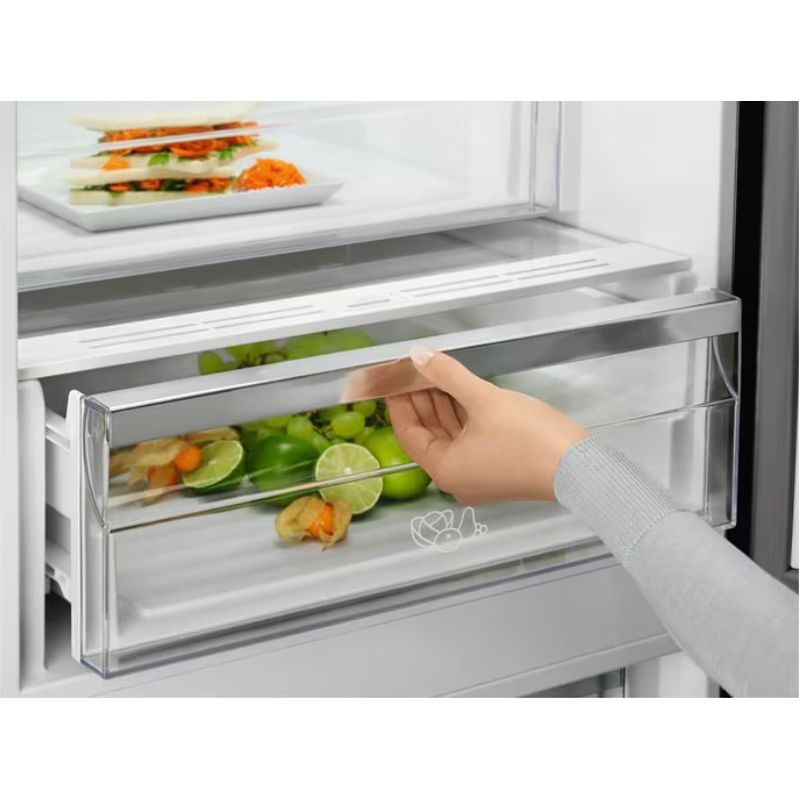 ELECTROLUX LNT7ME36G2 fridge-freezer AGD - Produkty/Lodówki wolnostojące Your Sports Performance