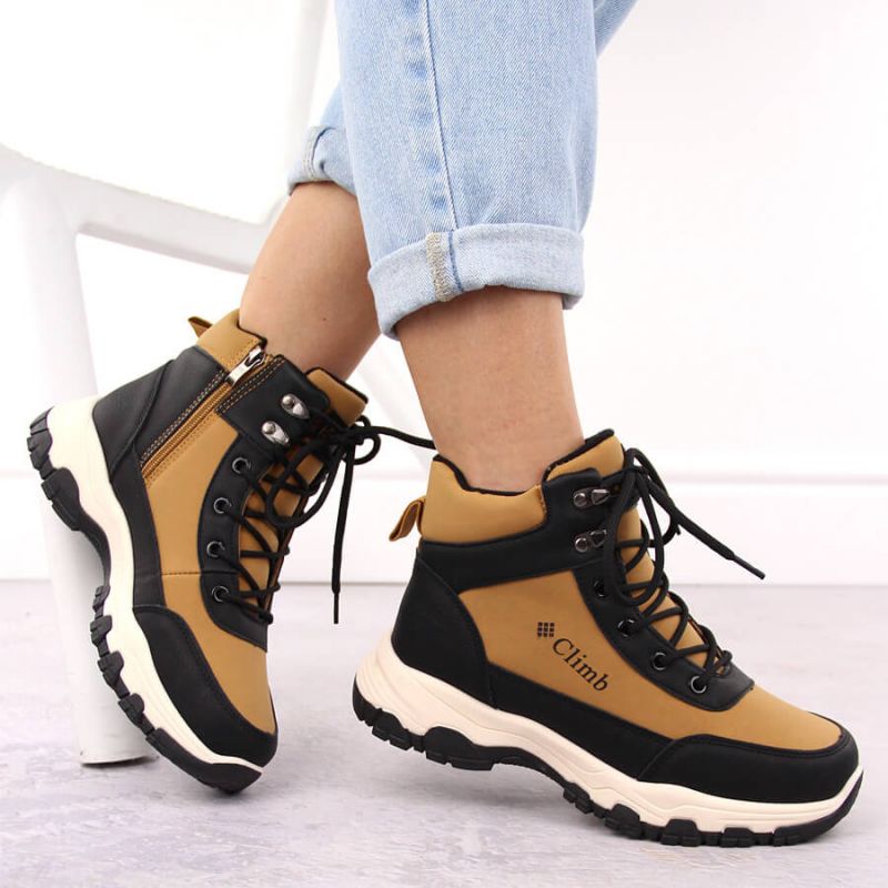 News W EU661B Boots Footwear/Lifestyle/News Your Sports Performance
