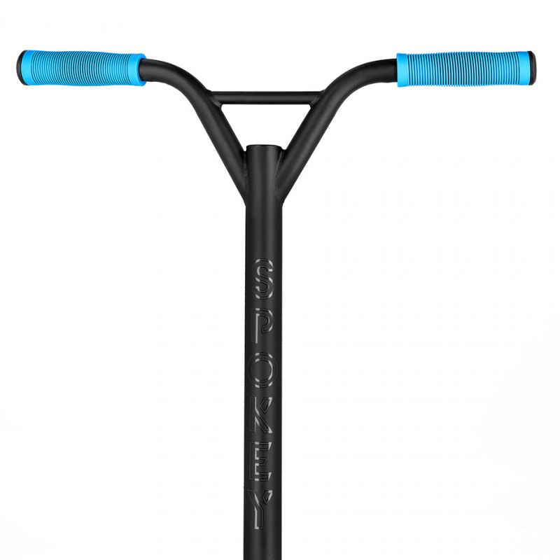 The Spokey Revert Bl 929401 stunt scooter Accessories/Skating/Hulajnogi Your Sports Performance