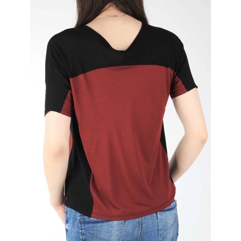 Lee Color Block T-Shirt L40XJMLL In preparation Your Sports Performance