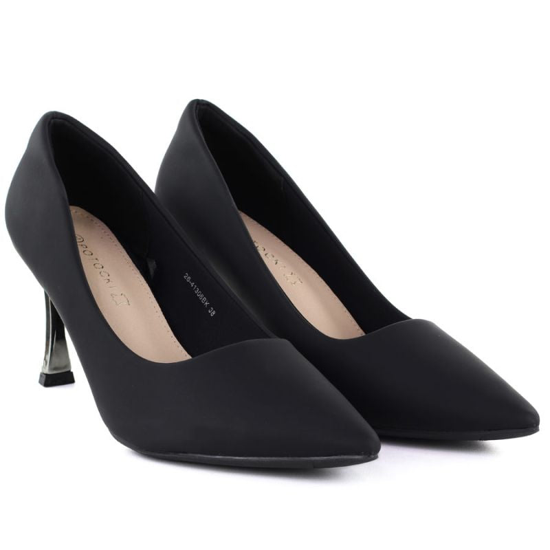 Black pumps with decorative heels Potocki NI41306 To be categorized Your Sports Performance
