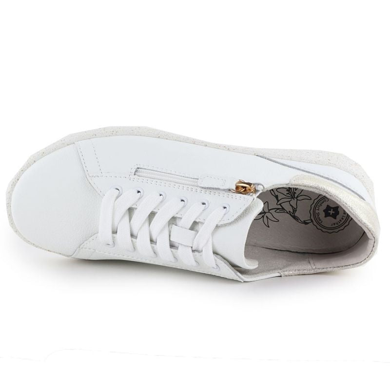 Women's white leather sneakers eVento 138 To be categorized Your Sports Performance