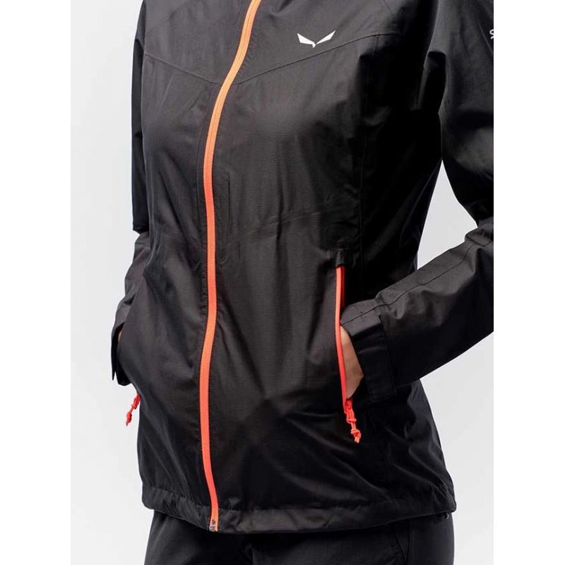 Salewa Puez (Aqua 3) Ptx W Jkt 24546-0913 Clothing/Outdoor/Salewa Your Sports Performance