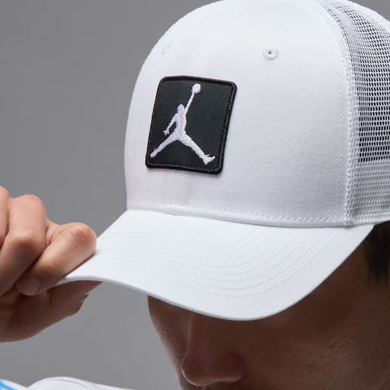 Air Jordan Rise Structured Jumpman White Trucker Cap - FZ0774-100 Odzież/Czapki/Czapki z daszkiem Your Sports Performance