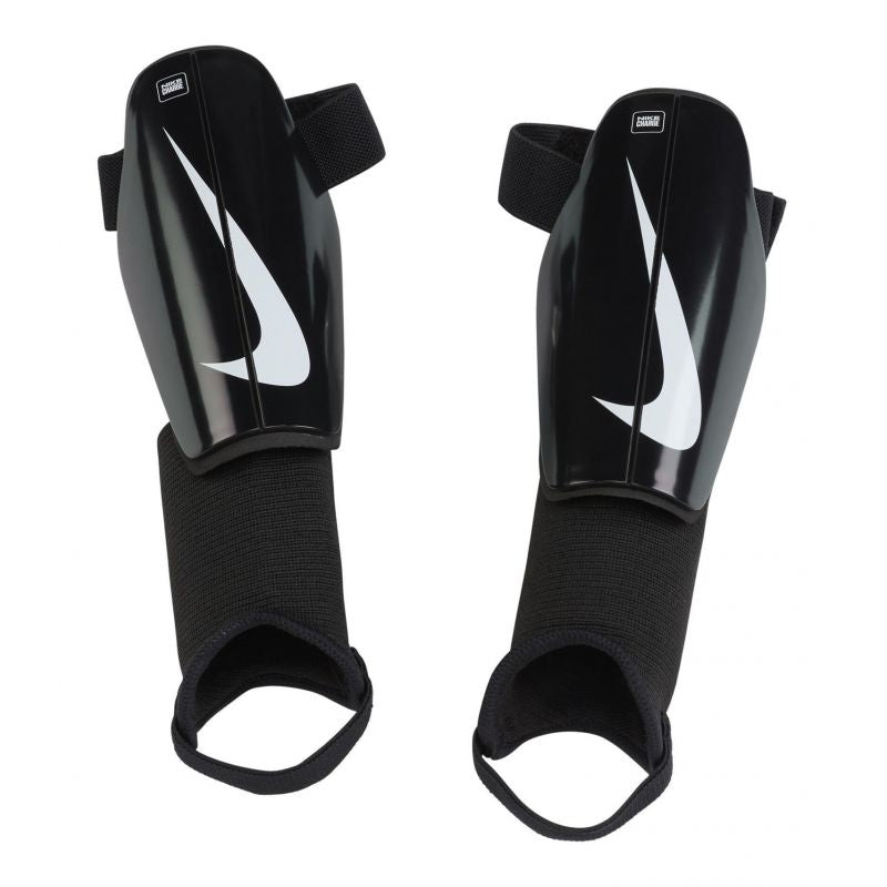 Nike Charge DX4610-010 football pads Accessories/Protectors and knee pads Nike