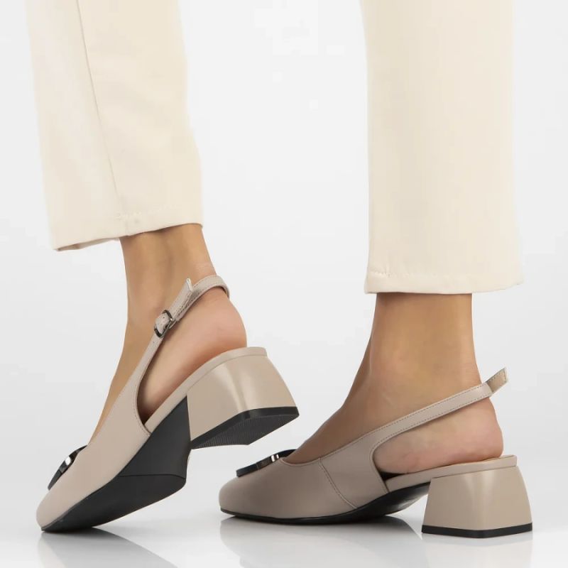 Leather pumps with block strap, beige, Filippo DP6183 Rieker