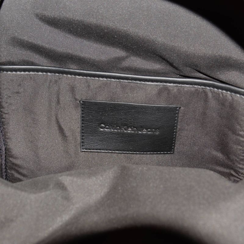 Calvin Klein Leather Laptop Backpack Black - ZM0ZM02568BDS Akcesoria i sprzęt koszykarski/Saszetki, nerki Your Sports Performance