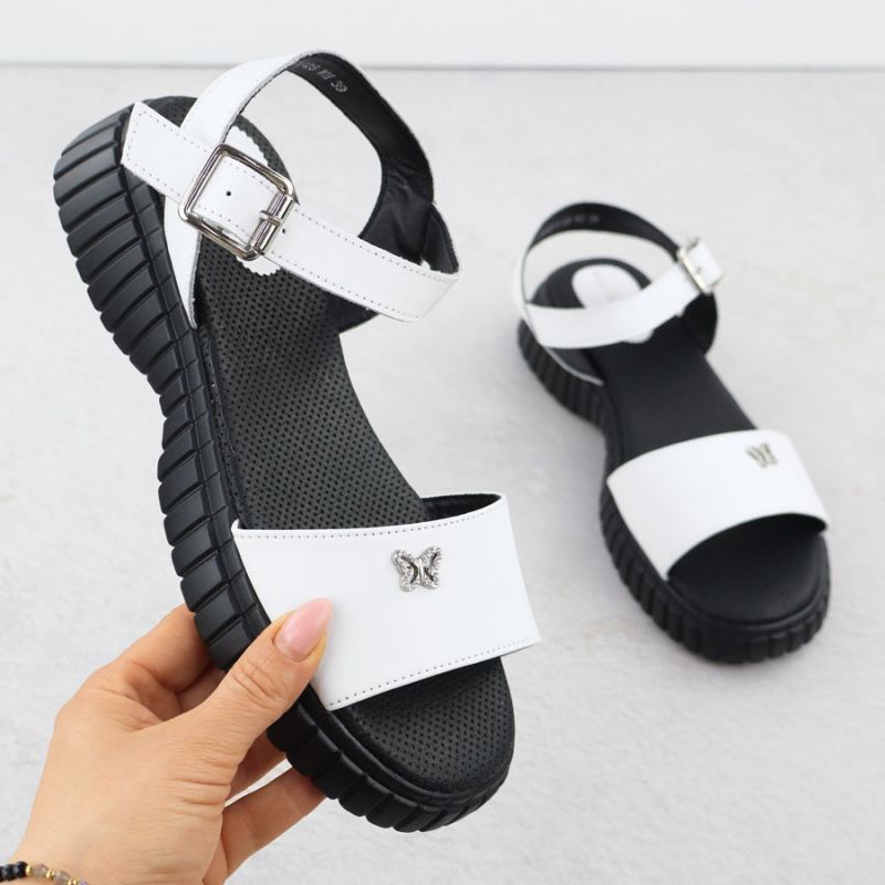 Women's leather sandals with a thick sole and a butterfly, white Filippo DS6811 Footwear Your Sports Performance