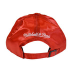Mitchell & Ness NBA Atlanta Hawks Strapback Cap - HLUX1095-AHAYYPPPRED1 Odzież/Czapki/Czapki z daszkiem Your Sports Performance
