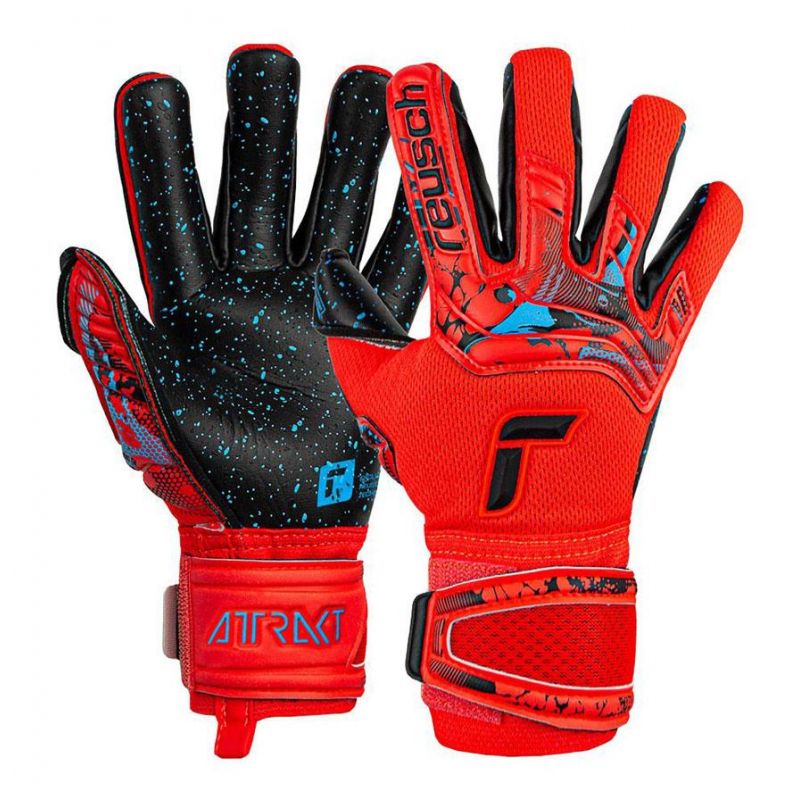 Reusch Attrakt Fusion Guardian Jr goalkeeper gloves 5372945-3333 Accessories/Gloves Your Sports Performance