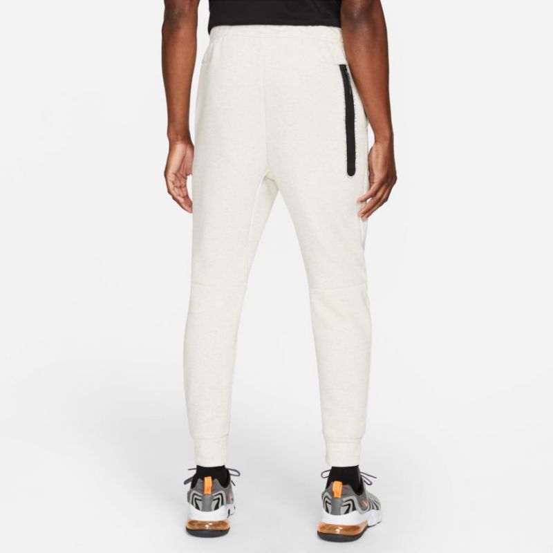Nike Sportswear Tech Fleece M DD4706-100 pants Clothing/Lifestyle/Trousers, shorts Nike