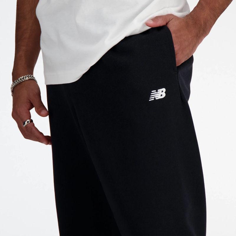 New Balance French Terry Jo Pants M MP41519BK Clothing/Training/New Balance New Balance