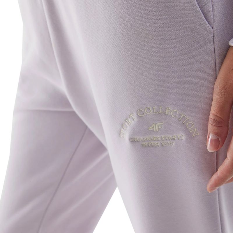 4F CAS F472 W pants 4FAW23TTROF472 52S Clothing/Lifestyle/Trousers, shorts/4F 4F