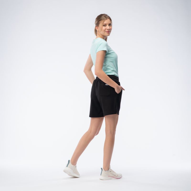 Women's Shorts LADY NAQUA III In preparation Your Sports Performance