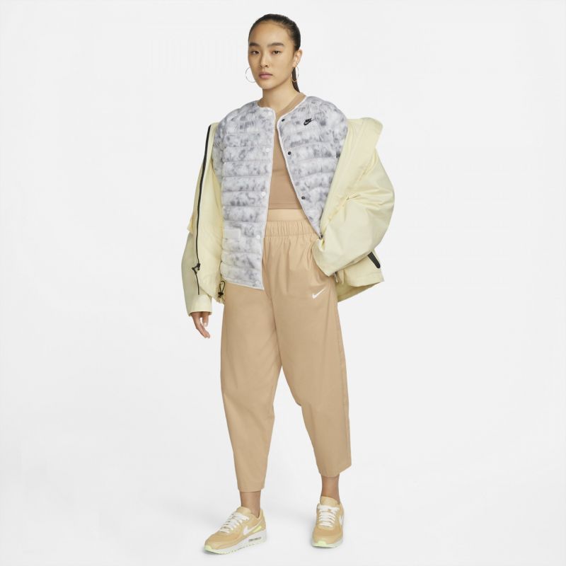 Nike Sportswear Therma-FIT Tech Pack W DD4660-715 jacket Clothing/Outdoor Nike